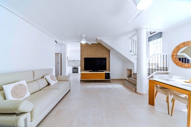 3 camera da letto Villa in vendita in Cabo Roig, Orihuela con piscina garage - 449.950 € (Rif: 9640656)