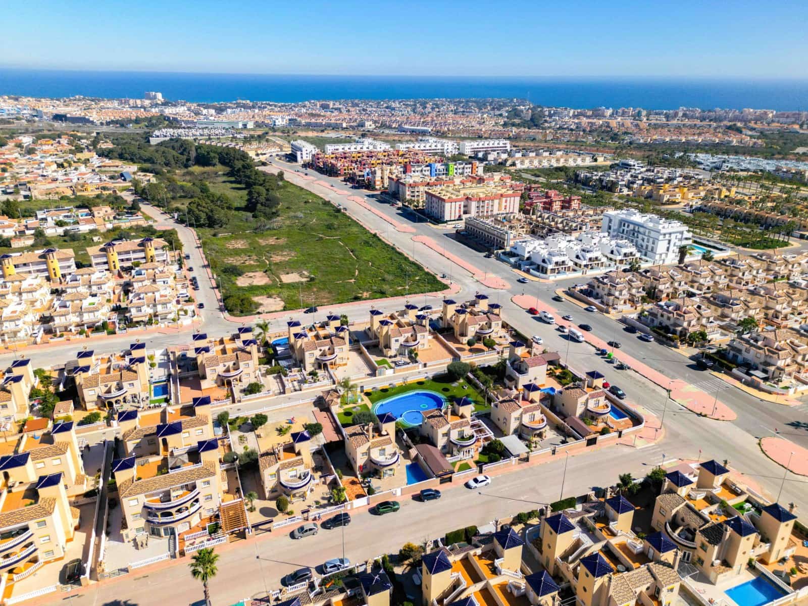 3 camera da letto Villa in vendita in Cabo Roig con piscina garage - 449.950 € (Rif: 9640656)