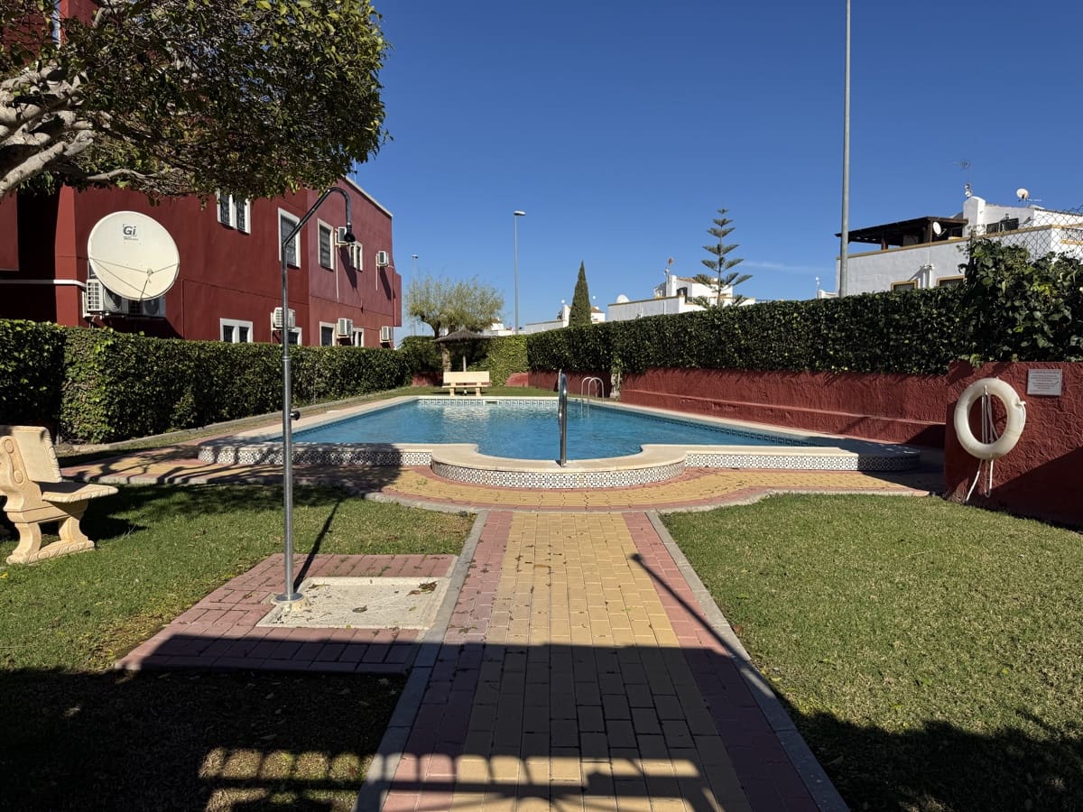 2 soverom Leilighet til salgs i Los Altos - € 179 995 (Ref: 9644789)