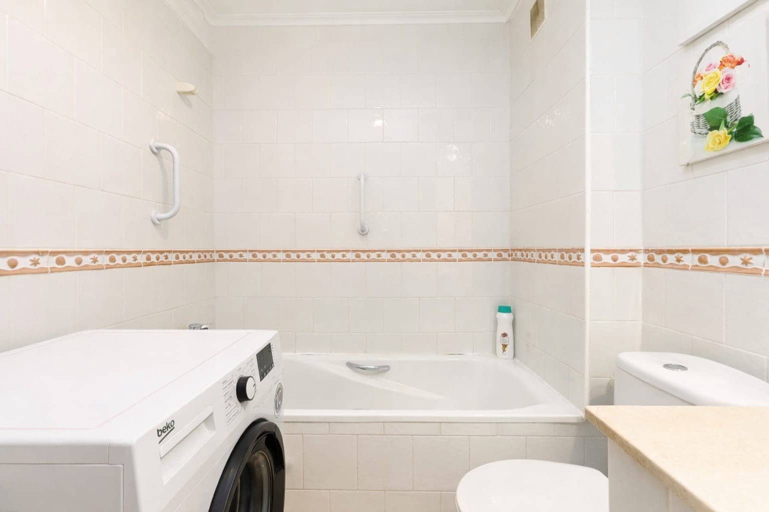 2 Zimmer Apartment zu verkaufen in Playa Flamenca mit Pool Garage - 189.950 € (Ref: 9646735)