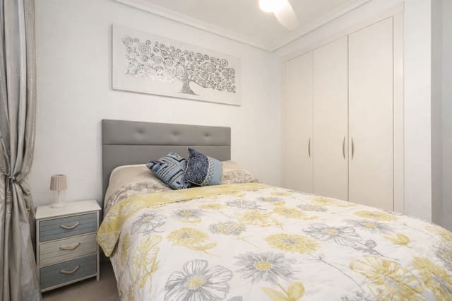 2 Zimmer Apartment zu verkaufen in Playa Flamenca, Orihuela mit Pool Garage - 189.950 € (Ref: 9646735)