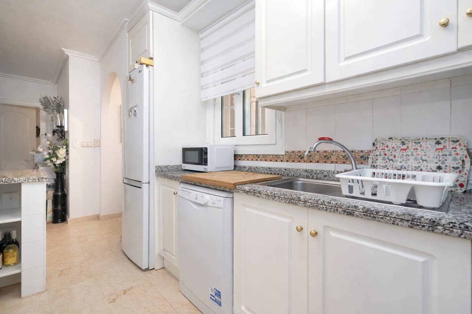 2 Zimmer Apartment zu verkaufen in Playa Flamenca mit Pool Garage - 189.950 € (Ref: 9646735)