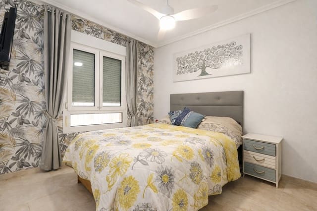 2 Zimmer Apartment zu verkaufen in Playa Flamenca, Orihuela mit Pool Garage - 189.950 € (Ref: 9646735)