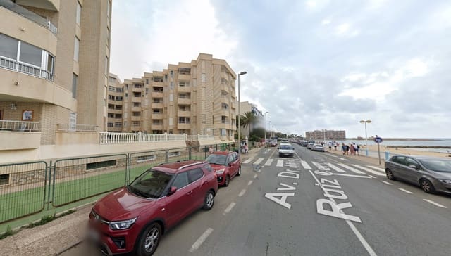 Huoneisto myytävänä paikassa Avenida Habaneras - Curva de Palangre, Torrevieja - 115 000 € (Ref: 9651662)