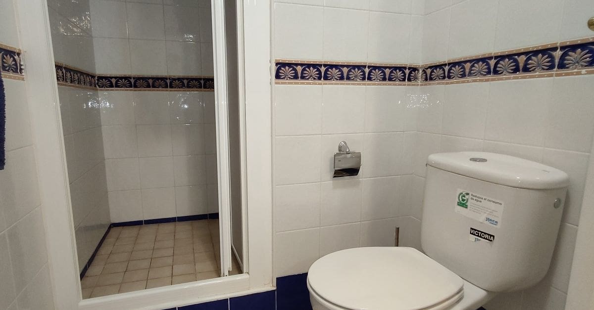 2 soverom Leilighet til salgs i Villamartin med svømmebasseng garasje - € 169 900 (Ref: 9673875)