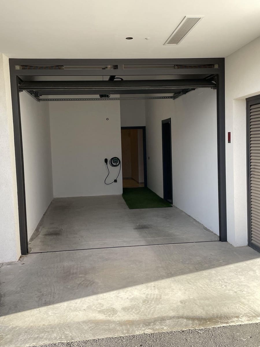 4 chambre Villa/Maison à vendre à Ciudad Quesada avec piscine garage - 699 000 € (Ref: 9676006)