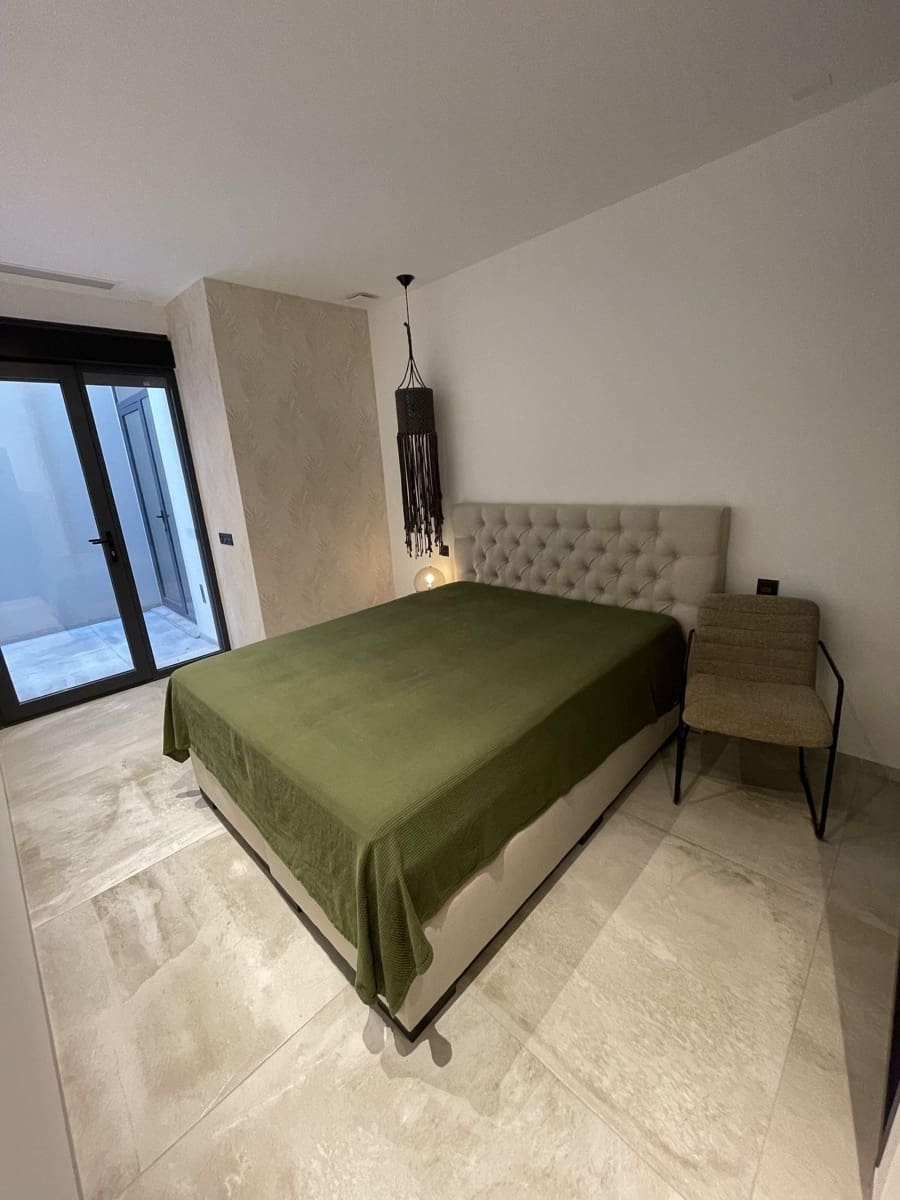 4 chambre Villa/Maison à vendre à Ciudad Quesada avec piscine garage - 699 000 € (Ref: 9676006)