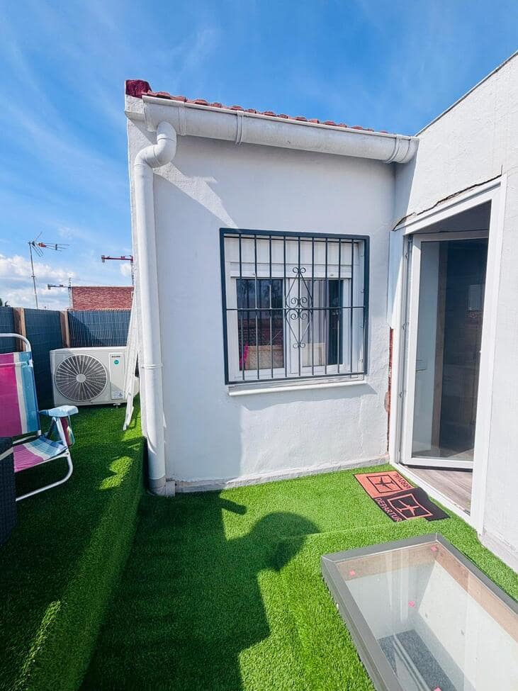 4 soveværelse Byhus til salg i San Miguel de Salinas - € 199.000 (Ref: 9679542)