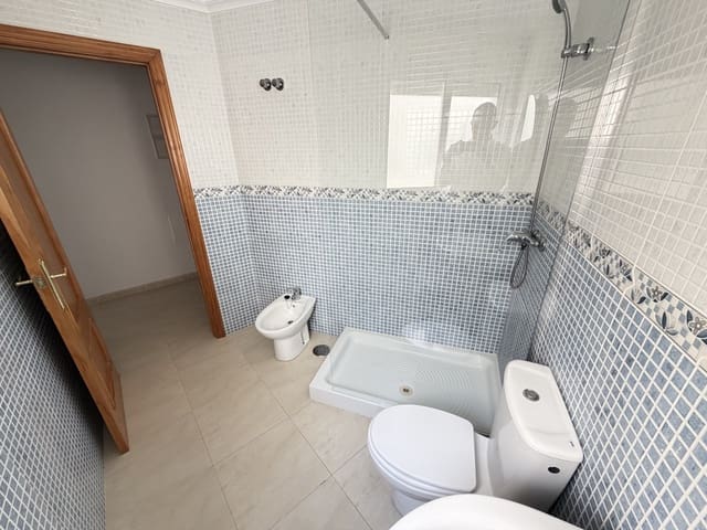 Apartamento de 2 habitaciones en Los Montesinos en venta - 119.995 € (Ref: 9686174)