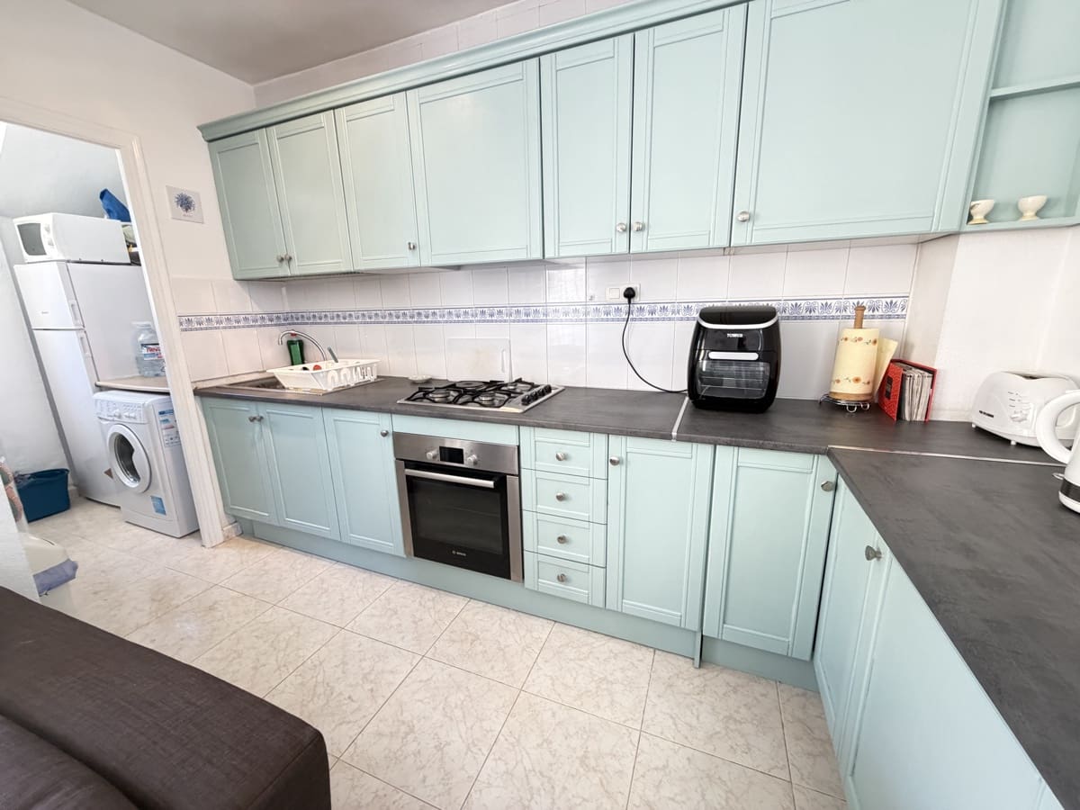 2 quarto Apartamento para venda em Villamartin com piscina - 159 995 € (Ref: 9686175)