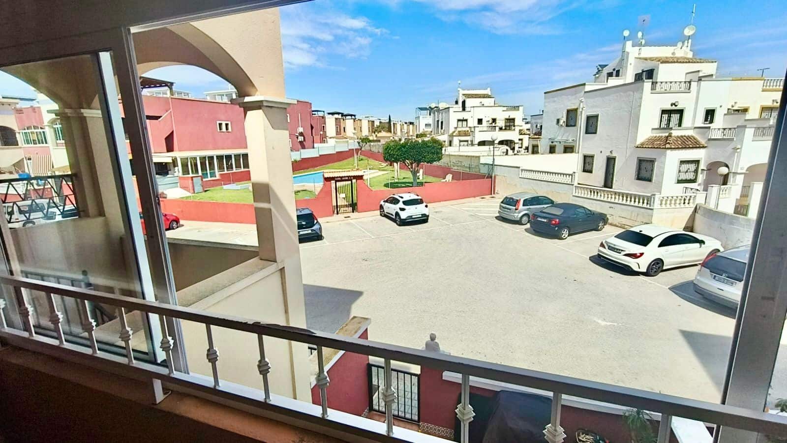 2 sypialnia Apartament na sprzedaż w Los Altos z basenem garażem - 159 000 € (Ref: 9687562)