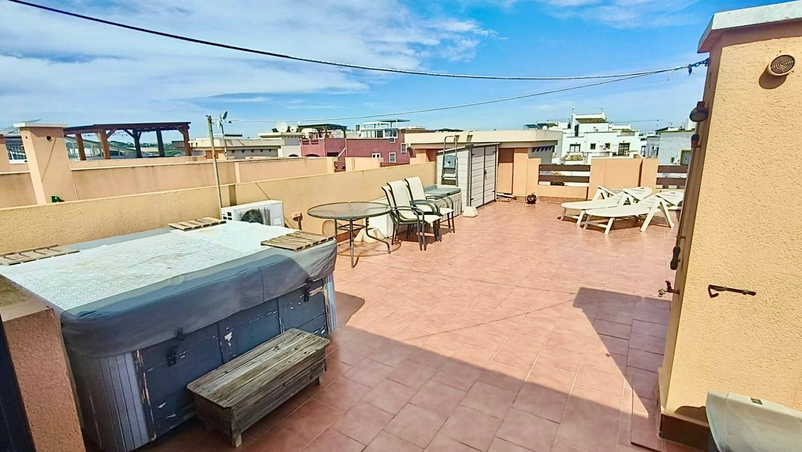 2 sypialnia Apartament na sprzedaż w Los Altos z basenem garażem - 159 000 € (Ref: 9687562)