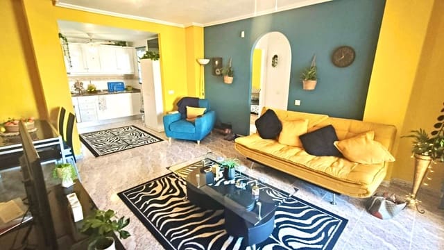 2 slaapkamer Appartement te koop in Villamartin, Orihuela met zwembad - € 129.000 (Ref: 9693240)