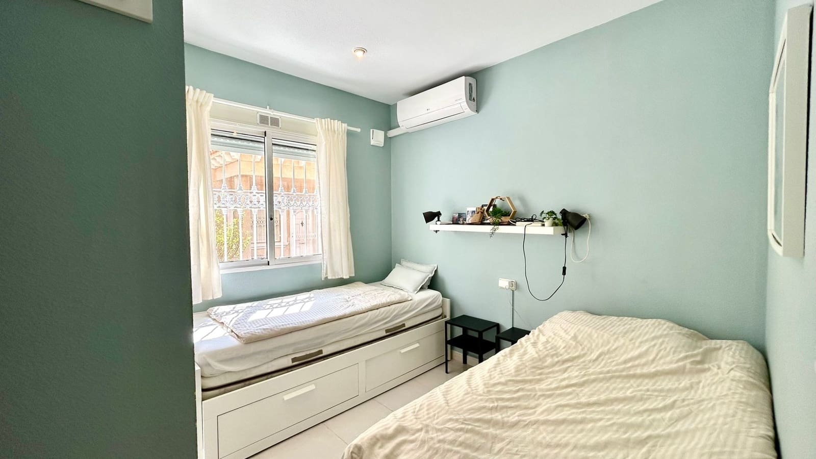 2 soveværelse Lejlighed til salg i Playa Flamenca med swimmingpool garage - € 189.000 (Ref: 9708207)