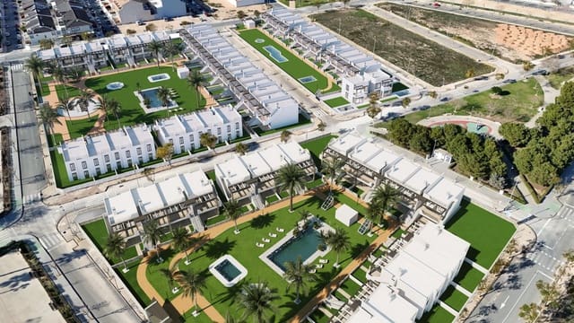 Apartamento de 2 habitaciones en Pilar de la Horadada ciudad, Pilar de la Horadada en venta con piscina - 296.000 € (Ref: 9730017)