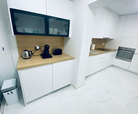 Casa de 3 habitaciones en Villamartin, Orihuela en venta con piscina - 274.950 € (Ref: 9746844)