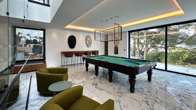 4 sovrum Villa till salu i Villamartin, Orihuela - 2 950 000 € (Ref: 9746861)