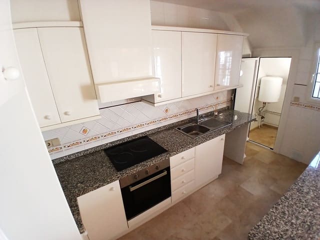 2 soverom Bungalow til salgs i Villamartin, Orihuela med svømmebasseng - € 229 000 (Ref: 9777692)
