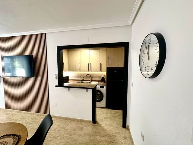 2 makuuhuone Huoneisto myytävänä paikassa Torrevieja - 162 000 € (Ref: 9788092)
