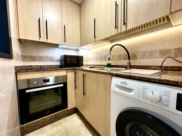 2 makuuhuone Huoneisto myytävänä paikassa Torrevieja - 162 000 € (Ref: 9788092)