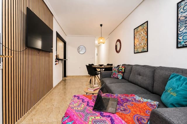 2 quarto Apartamento para venda em Torrevieja - 162 000 € (Ref: 9788092)