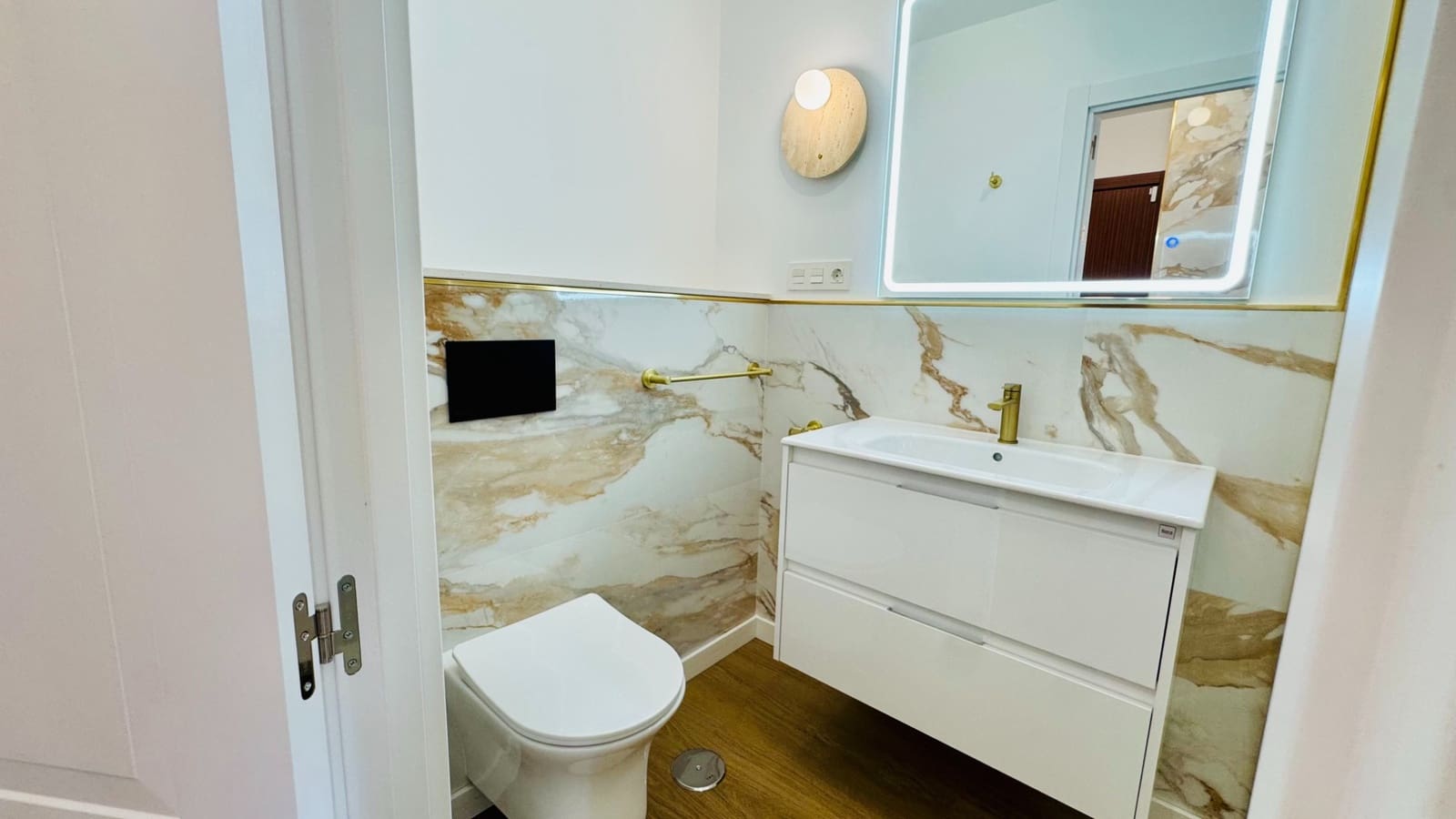 2 slaapkamer Appartement te koop in Orihuela Costa met zwembad garage - € 235.000 (Ref: 9809859)