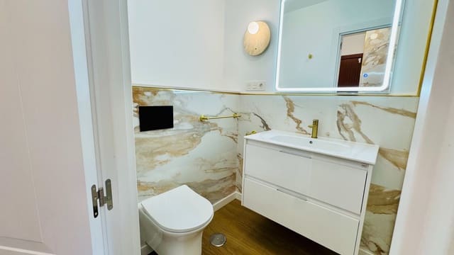 2 slaapkamer Appartement te koop in Orihuela Costa, Orihuela met zwembad garage - € 235.000 (Ref: 9809859)