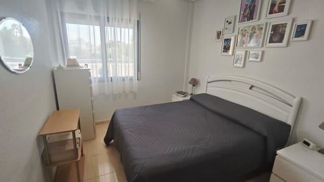 2 slaapkamer Appartement te koop in La Zenia, Orihuela met zwembad garage - € 189.000 (Ref: 9816551)