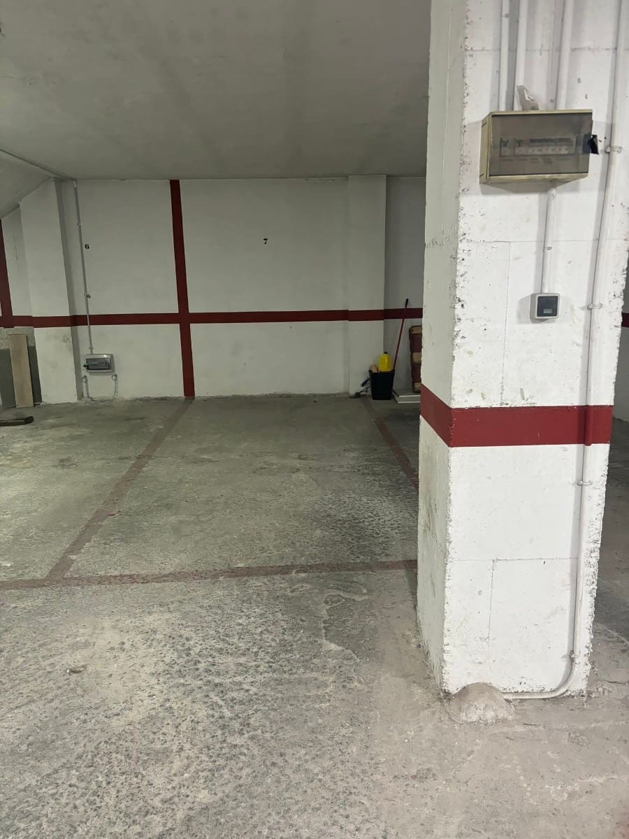 2 soveværelse Lejlighed til salg i Torrevieja med garage - € 355.000 (Ref: 9821843)