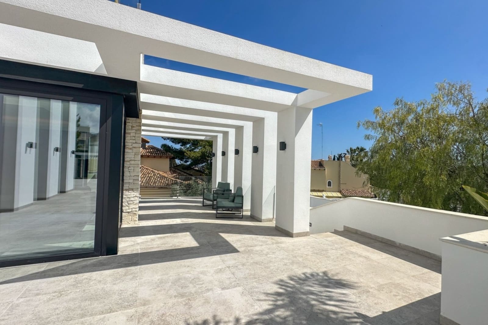 4 soveværelse Villa til salg i Villamartin med swimmingpool garage - € 2.950.000 (Ref: 9824237)