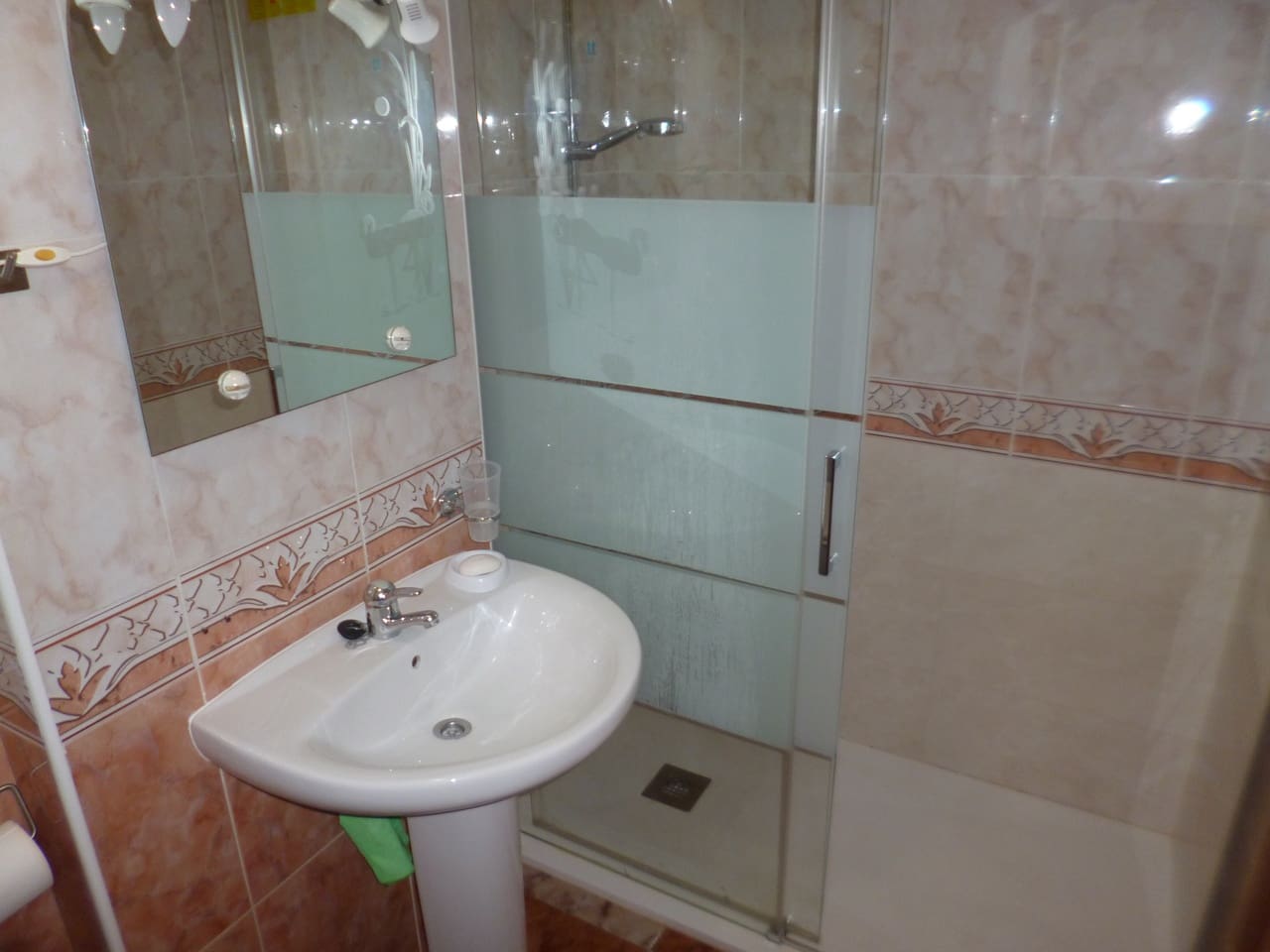2 soveværelse Lejlighed til salg i Cabo Roig med swimmingpool - € 165.000 (Ref: 9830206)