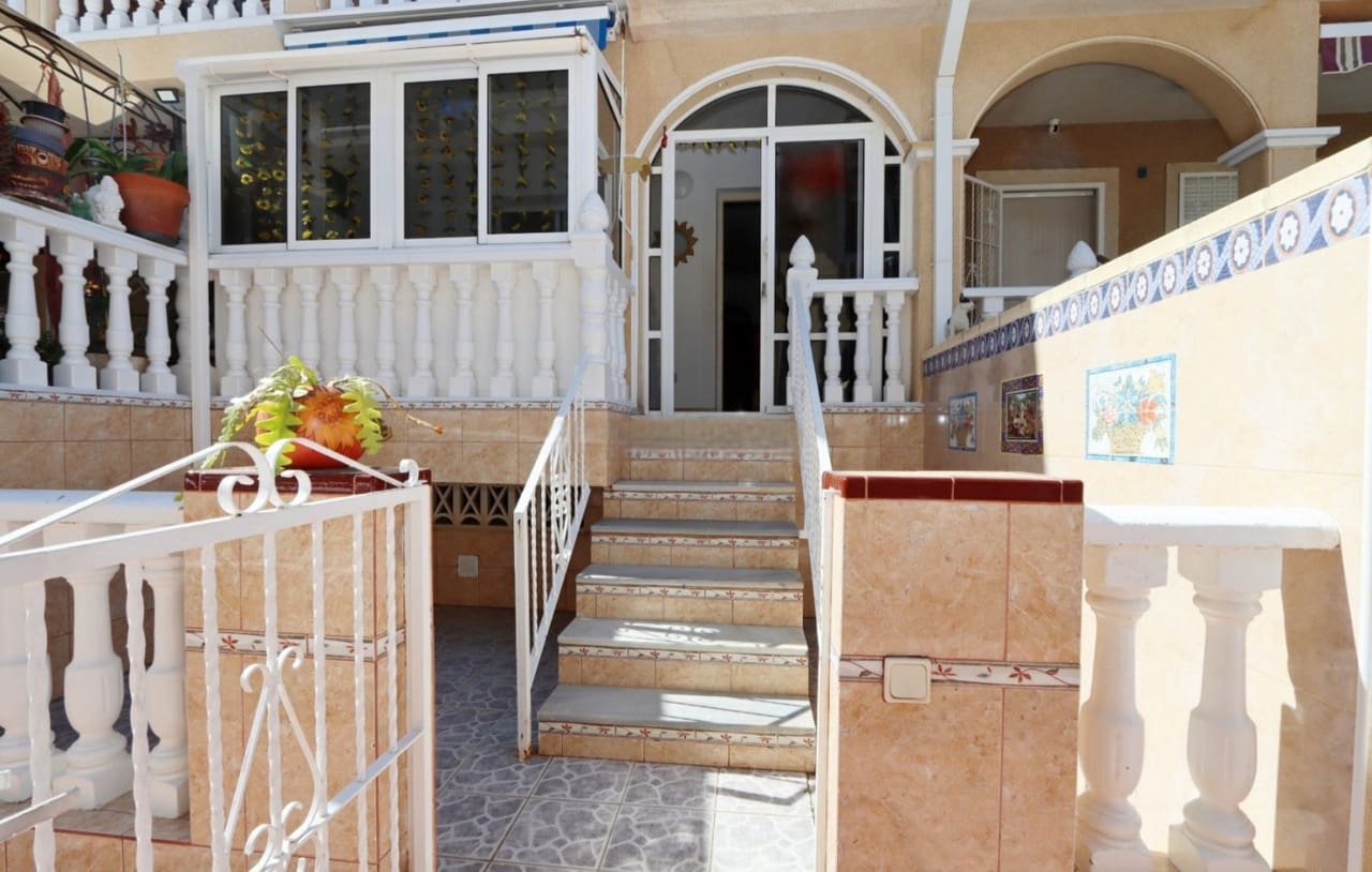 3 camera da letto Casa in vendita in Playa Flamenca con piscina garage - 248.000 € (Rif: 9830207)