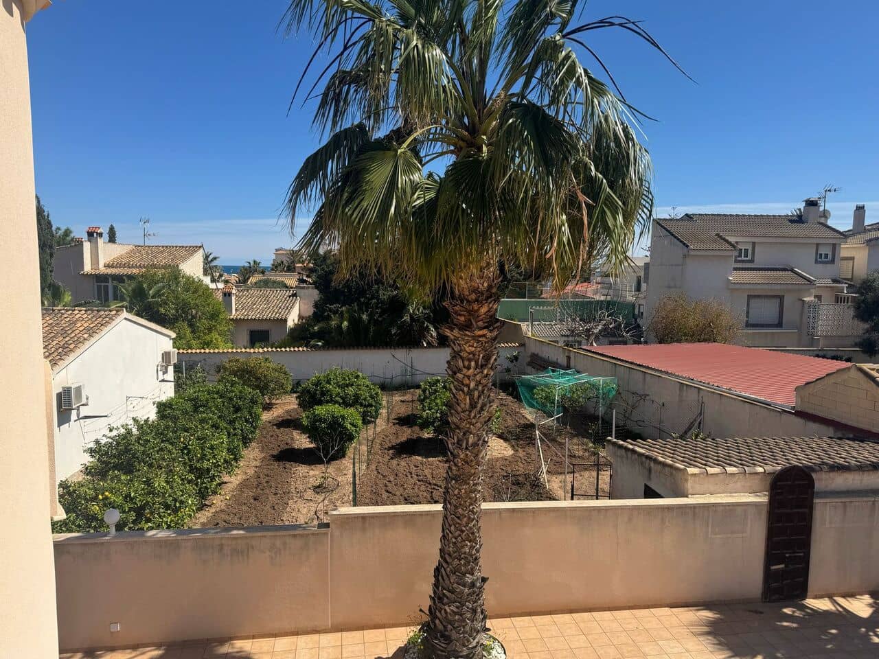 4 quarto Moradia para venda em Playa Flamenca com piscina - 860 000 € (Ref: 9830209)