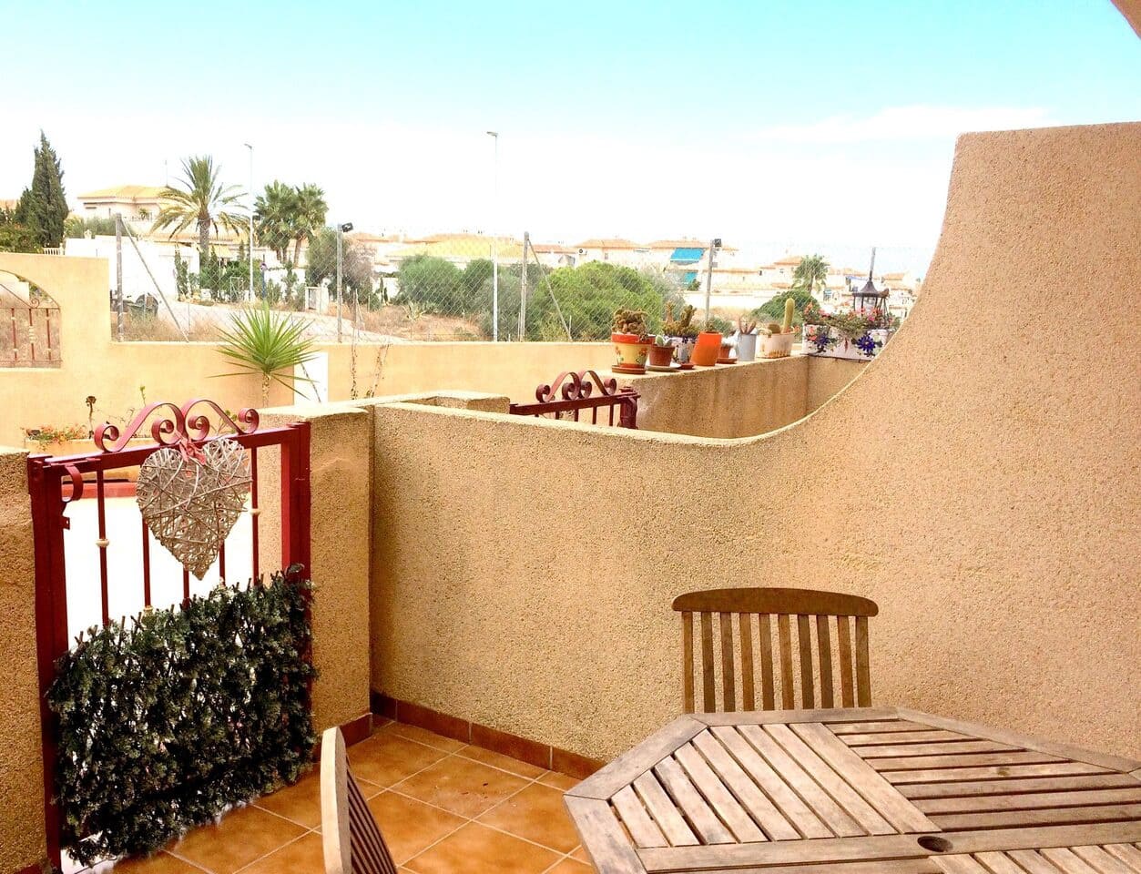 3 camera da letto Casa in vendita in Playa Flamenca con piscina garage - 182.000 € (Rif: 9830215)