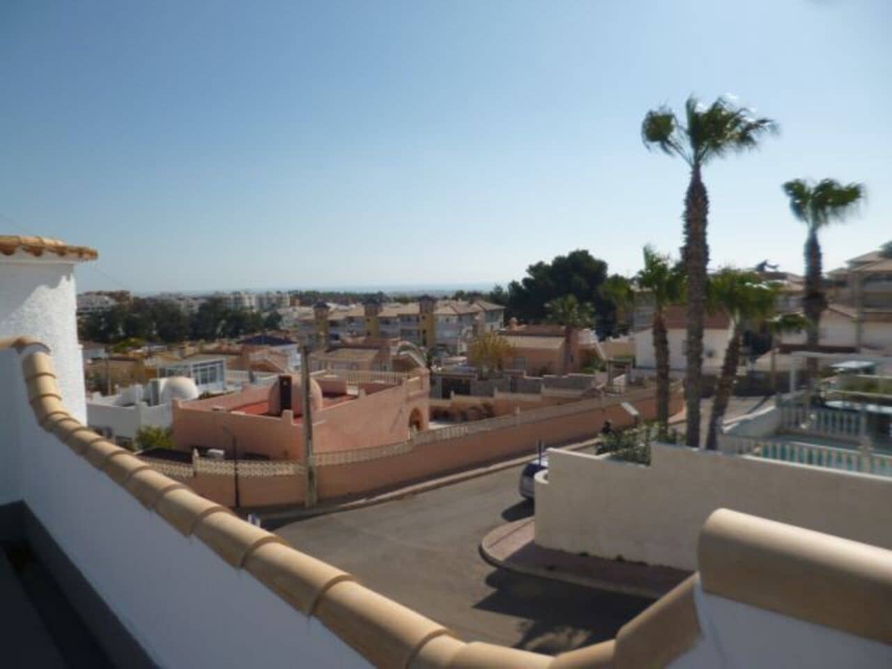 5 Zimmer Villa zu verkaufen in Villamartin mit Pool - 449.000 € (Ref: 9830216)