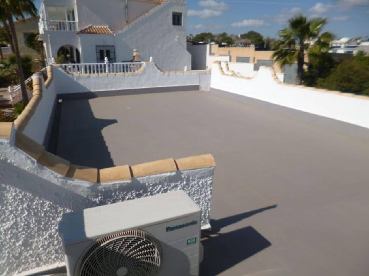 5 Zimmer Villa zu verkaufen in Villamartin mit Pool - 449.000 € (Ref: 9830216)