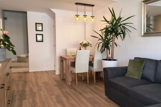 3 soverom Hus til salgs i Los Altos med svømmebasseng - € 277 900 (Ref: 9832940)