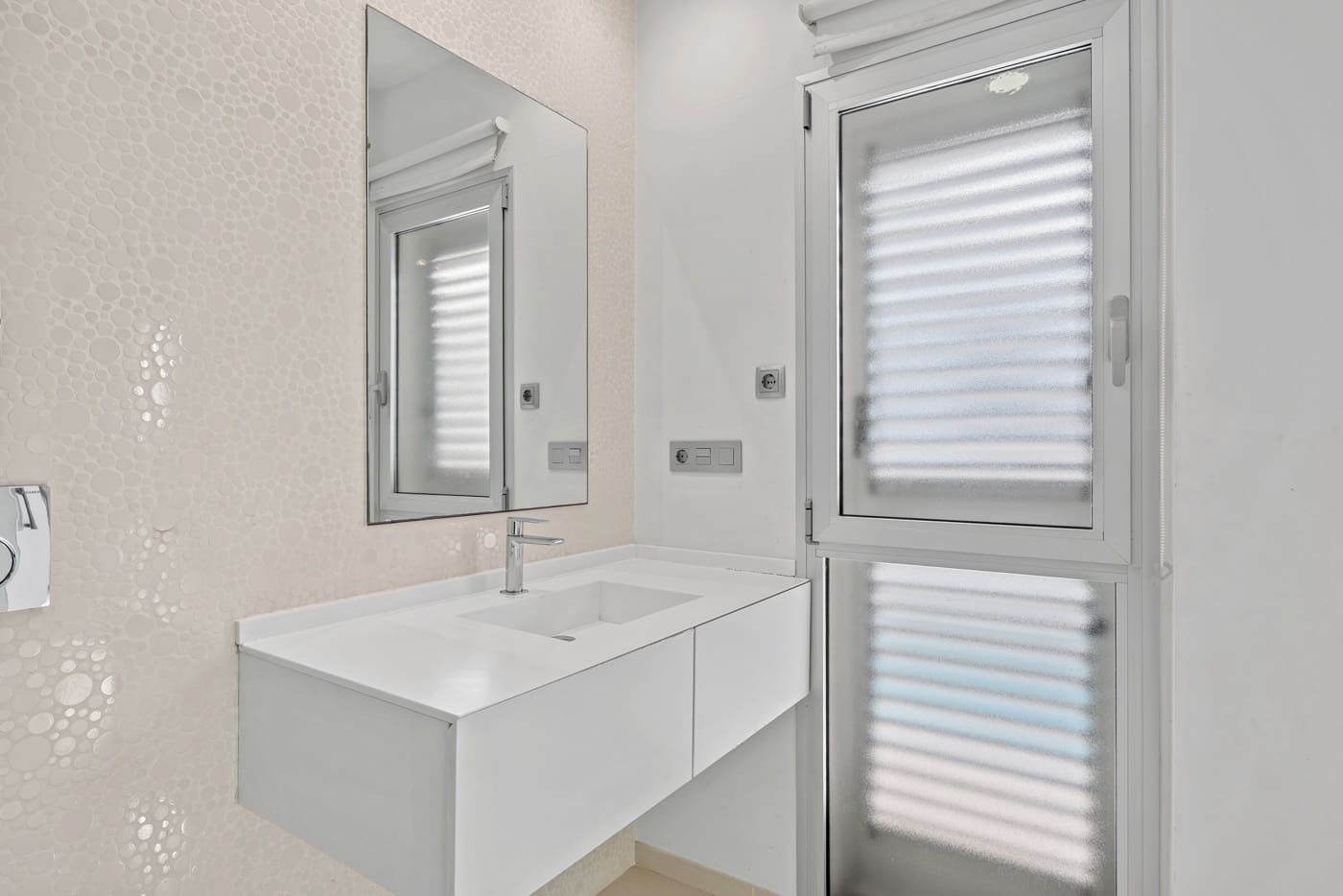 3 soveværelse Villa til salg i Ciudad Quesada med swimmingpool garage - € 410.000 (Ref: 9832955)