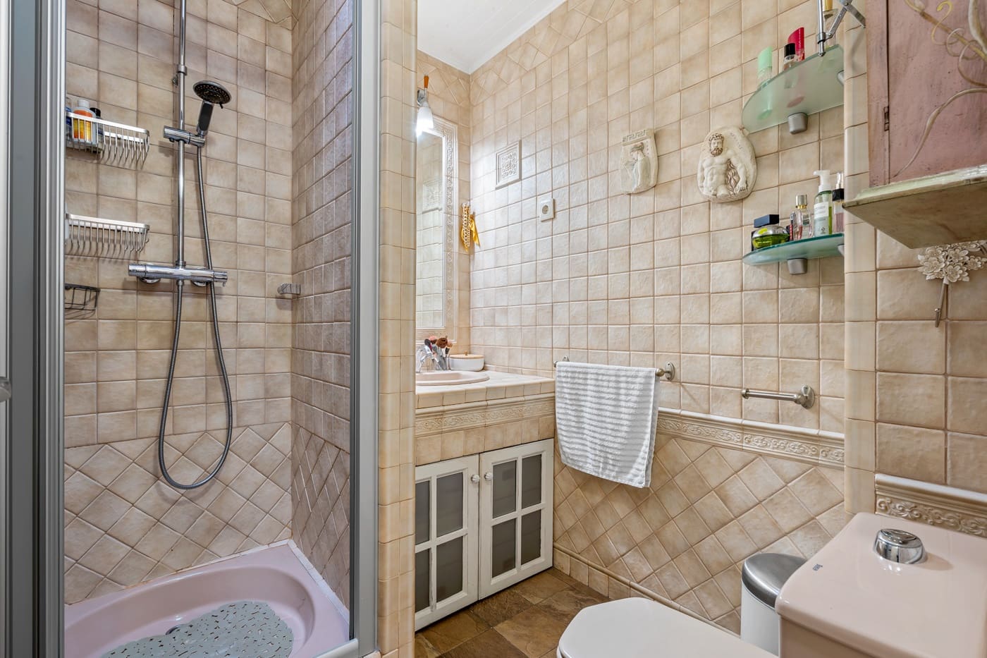 3 quarto Apartamento para venda em Torrevieja com garagem - 265 000 € (Ref: 9832961)