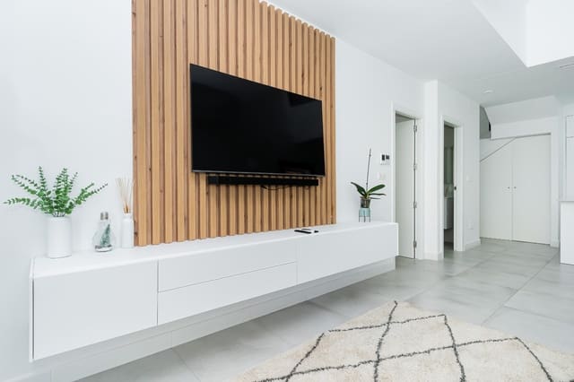 3 slaapkamer Villa te koop in Los Montesinos met zwembad garage - € 420.000 (Ref: 9832967)
