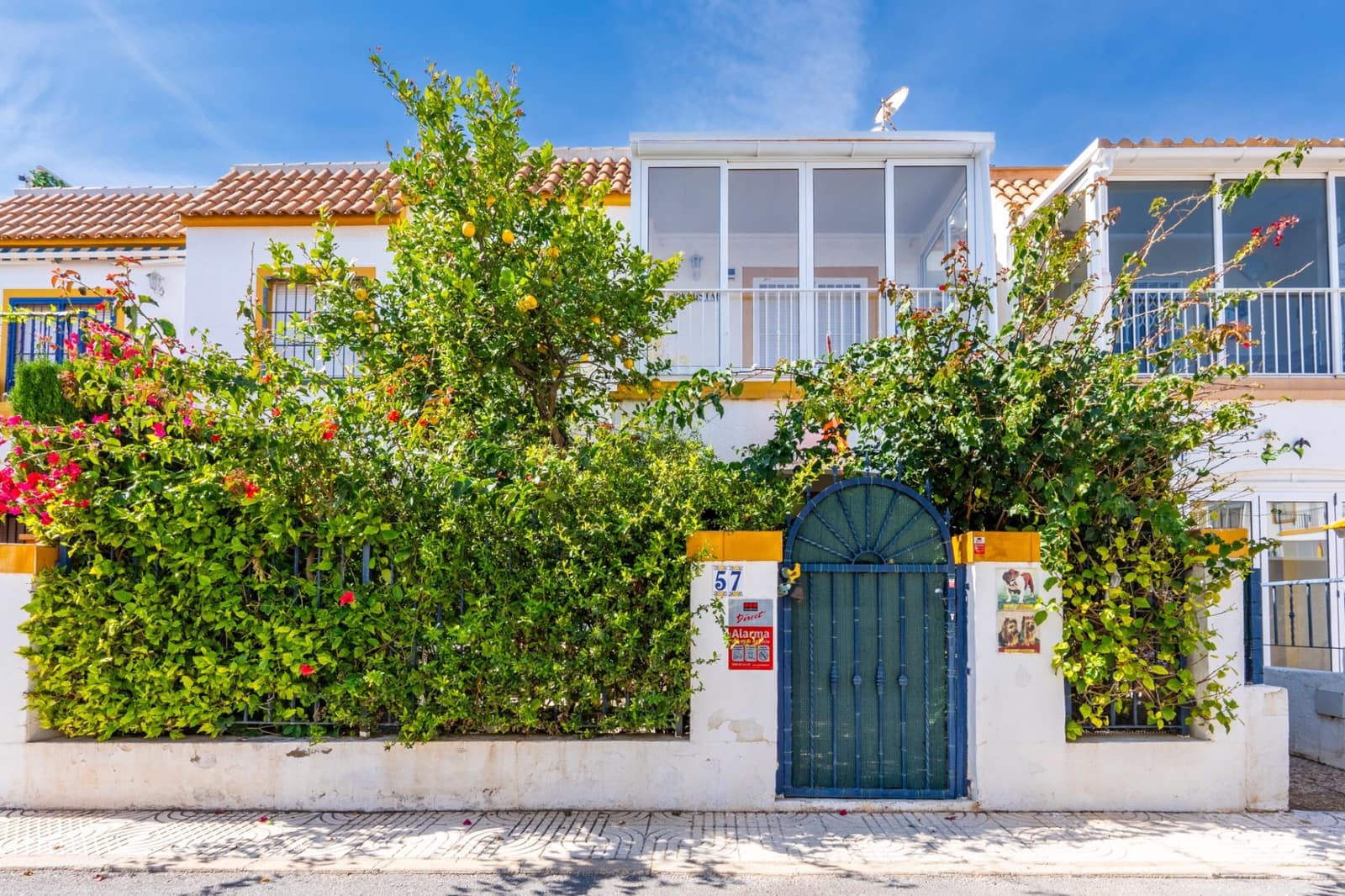 2 sovrum Bungalow till salu i Orihuela Costa med pool - 160 000 € (Ref: 9832968)
