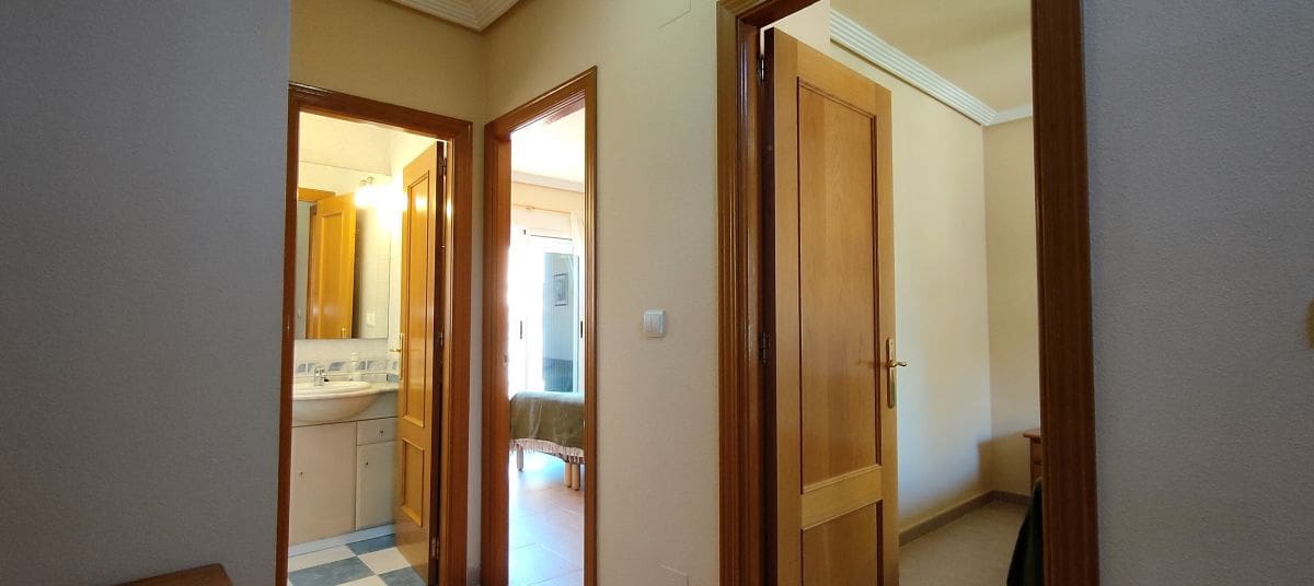 3 soverom Hus til salgs i Los Altos med svømmebasseng garasje - € 199 900 (Ref: 9840835)