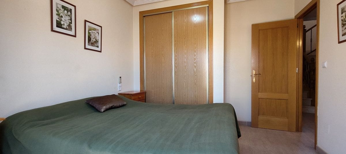 3 soverom Hus til salgs i Los Altos med svømmebasseng garasje - € 199 900 (Ref: 9840835)