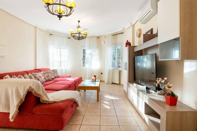 5 chambre Villa/Maison à vendre à La Florida, Orihuela avec piscine - 350 000 € (Ref: 9841635)
