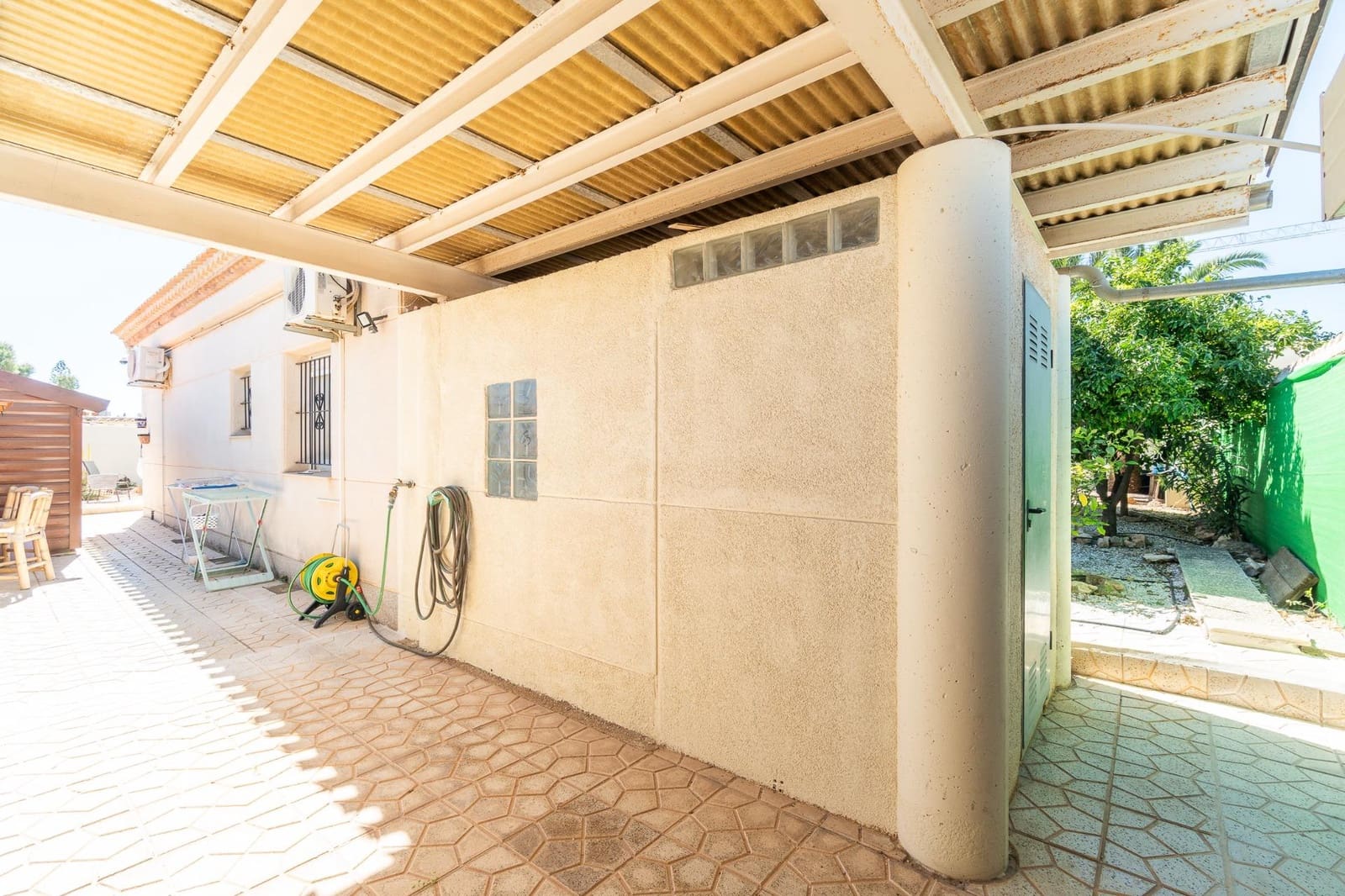 3 sovrum Villa till salu i Playa Flamenca med pool garage - 640 000 € (Ref: 9841656)