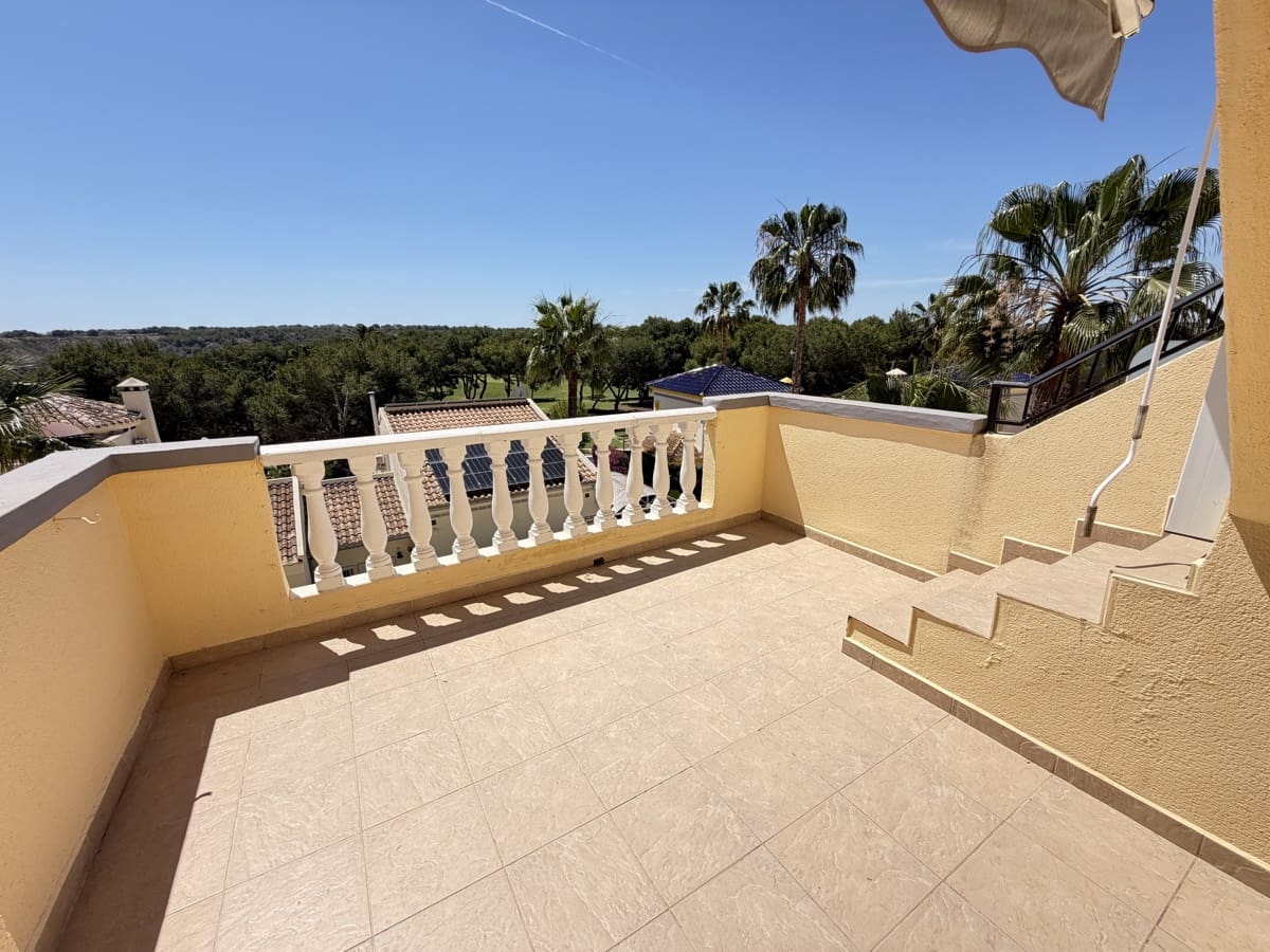 4 bedroom Villa for sale in Las Ramblas Golf with pool - € 349,995 (Ref: 9845058)