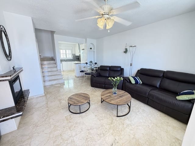 Casa de 2 habitaciones en Las Ramblas Golf, Orihuela en venta con piscina - 224.000 € (Ref: 9849053)