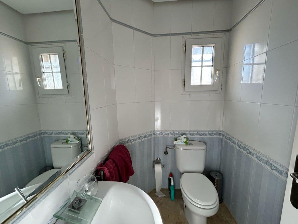Pareado de 3 habitaciones en Villamartin en venta con piscina garaje - 325.000 € (Ref: 9859137)