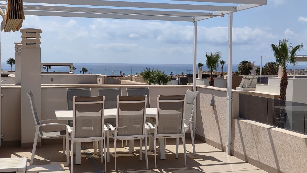3 soveværelse Villa til salg i La Mata med swimmingpool garage - € 695.000 (Ref: 9859141)