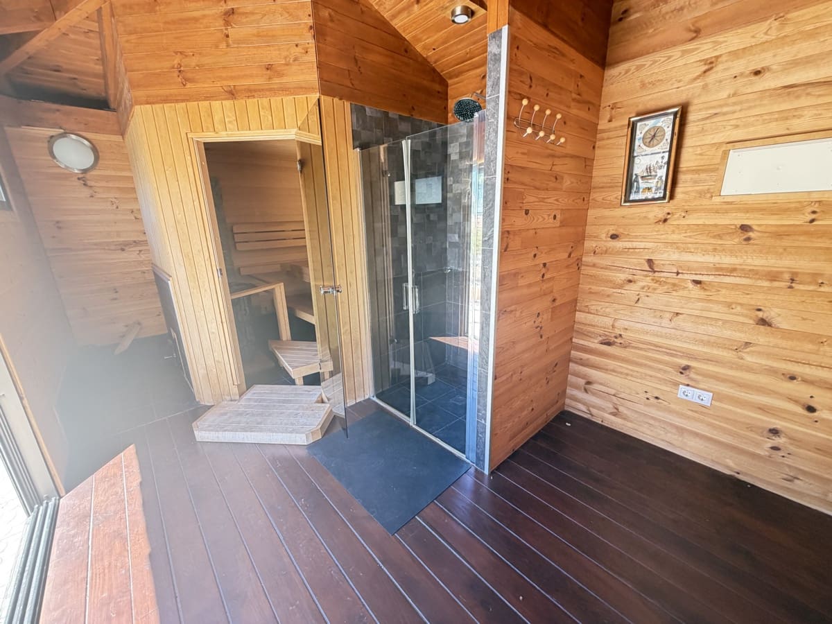 4 makuuhuone Huvila myytävänä paikassa Los Balcones mukana uima-altaan 
autotalli - 490 000 € (Ref: 9866576)